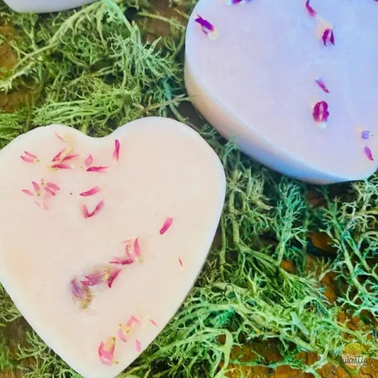 Gomphrena Amore Shea & Goats Milk Soap QuiSentials