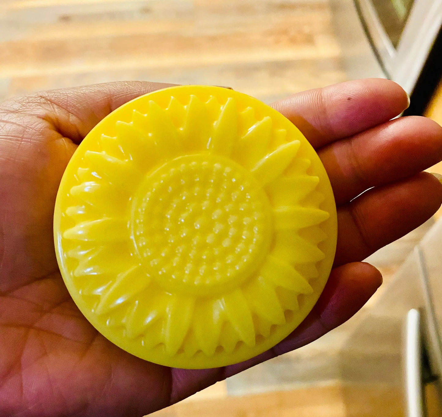 Sunkissed Shea & Goats Milk Soap QuiSentials